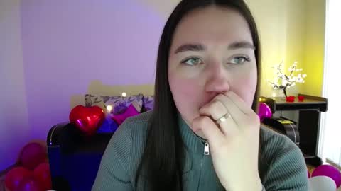 Jaklin online show from February 19, 2025, 9:50 am