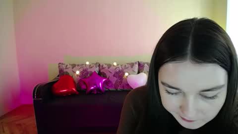 Jaklin online show from March 4, 2025, 12:01 pm