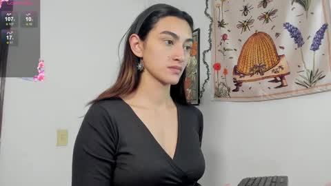 Snapshot of gabee7_ chatting on September 29, 2025, 4:12 pm NEW ACCOUNT Gabriella online show from September 29, 2025, 4:12 pm