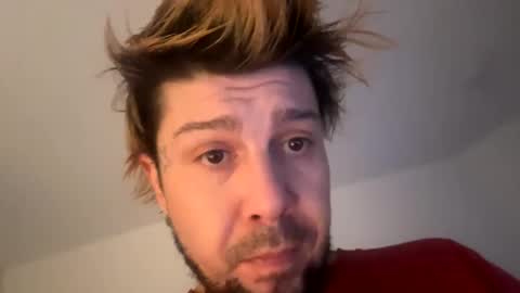 Snapshot of gabethier25 chatting on December 4, 2024, 8:51 pm yeeah online show from December 4, 2024, 8:51 pm