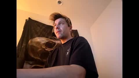 Snapshot of gabethier25 chatting on December 11, 2024, 6:36 am yeeah online show from December 11, 2024, 6:36 am