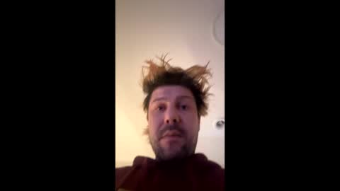 Snapshot of gabethier25 chatting on December 20, 2024, 7:39 pm yeeah online show from December 20, 2024, 7:39 pm