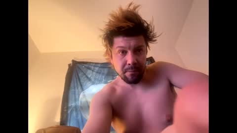 Snapshot of gabethier25 chatting on January 1, 2025, 4:07 pm yeeah online show from January 1, 2025, 4:07 pm