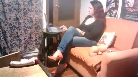 Snapshot of gabitg chatting on March 12, 2025, 6:22 pm Gabi online show from March 12, 2025, 6:22 pm