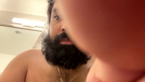 gabrg3496 online show from November 3, 2025, 11:37 pm