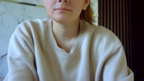 Gabriela Miller online show from November 17, 2025, 2:45 pm