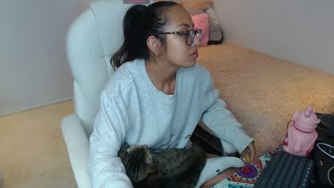 Snapshot of gabriela_morales01 chatting on December 17, 2024, 6:13 am . online show from December 17, 2024, 6:13 am