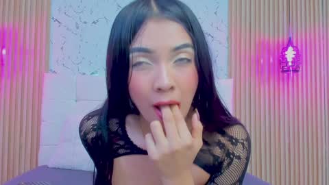 Snapshot of gabrielam_ms chatting on January 23, 2025, 1:30 am Gabriela Evans MS online show from January 23, 2025, 1:30 am