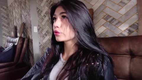 gabriella online show from September 11, 2025, 12:38 pm