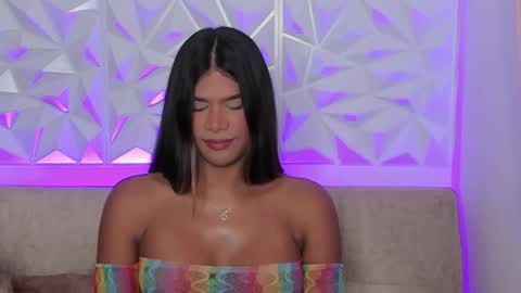 Gabriela  online show from October 23, 2025, 9:24 pm