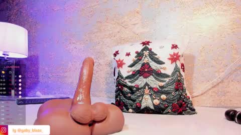 Snapshot of gaby_blaze chatting on December 21, 2024, 11:56 pm Gaby Blaze online show from December 21, 2024, 11:56 pm