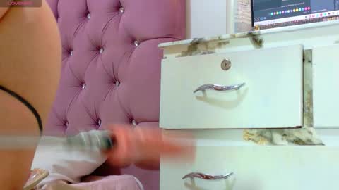 Snapshot of gaby_vegaa chatting on October 31, 2025, 4:57 am gaby_vegaa online show from October 31, 2025, 4:57 am