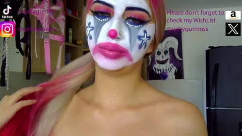 gabygumms online show from October 2, 2025, 1:51 pm