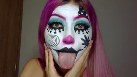 gabygumms online show from November 19, 2025, 10:10 pm