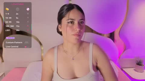 Gaby online show from November 25, 2025, 4:45 am