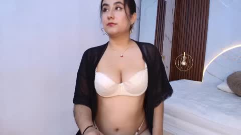 Snapshot of gabyparker_ chatting on February 13, 2025, 12:21 pm Gaby online show from February 13, 2025, 12:21 pm