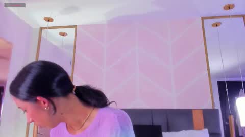 Gaby online show from December 1, 2025, 8:03 pm