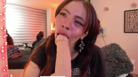 Snapshot of gabys_davisx chatting on October 30, 2025, 4:25 am Gabby online show from October 30, 2025, 4:25 am