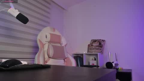 Gabriela Miller online show from November 27, 2025, 12:13 am