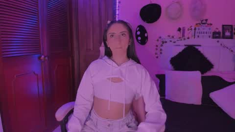 Snapshot of gabyye_capprins chatting on October 3, 2025, 12:51 am gabyye capprins online show from October 3, 2025, 12:51 am
