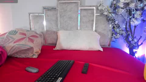 Snapshot of gabyyjones chatting on October 25, 2025, 11:29 am gabyyjones online show from October 25, 2025, 11:29 am