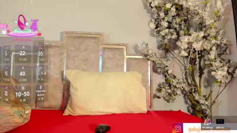 Snapshot of gabyyjones chatting on November 27, 2025, 12:51 pm gabyyjones online show from November 27, 2025, 12:51 pm