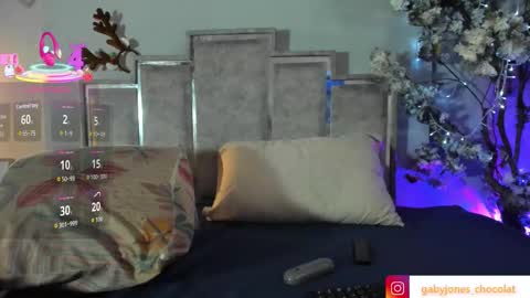 Snapshot of gabyyjones chatting on November 30, 2025, 11:47 am gabyyjones online show from November 30, 2025, 11:47 am