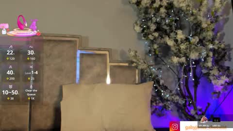 Snapshot of gabyyjones chatting on December 3, 2025, 11:41 am gabyyjones online show from December 3, 2025, 11:41 am