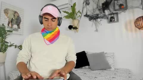 Gael online show from November 6, 2025, 11:33 am