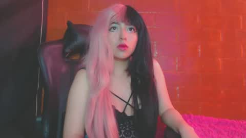 Kate 3 online show from December 11, 2024, 7:46 pm