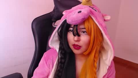 Kate 3 online show from September 15, 2025, 7:14 pm