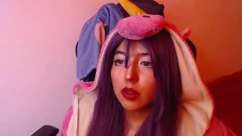 Kate 3 online show from October 16, 2025, 8:32 pm