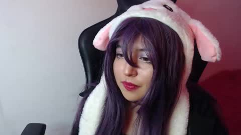 Kate 3 online show from November 3, 2025, 7:26 pm