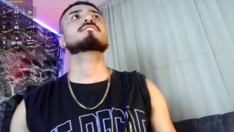 Chris  Dont forget to gift me thumb up Its very important to me and makes me happy AF  online show from September 24, 2025, 6:28 am