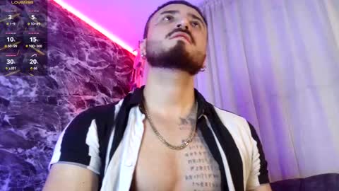 Chris  Dont forget to gift me thumb up Its very important to me and makes me happy AF  online show from October 8, 2025, 6:33 am