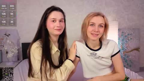 Violla online show from November 26, 2025, 3:29 am