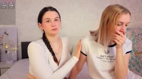 Violla online show from November 30, 2025, 3:10 am