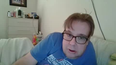 Snapshot of garyg930 chatting on January 8, 2025, 8:39 pm Gary online show from January 8, 2025, 8:39 pm