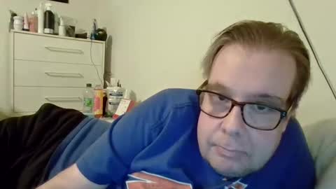 Snapshot of garyg930 chatting on January 13, 2025, 12:41 am Gary online show from January 13, 2025, 12:41 am