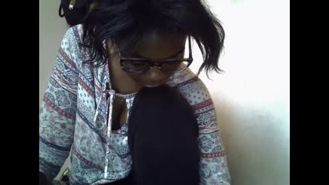 gasielah online show from February 11, 2025, 11:43 am