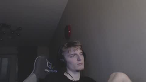 gasturfahe online show from December 16, 2024, 8:58 pm