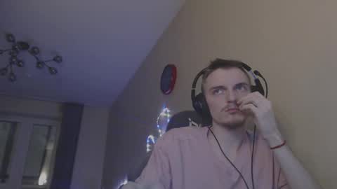 gasturfahe online show from February 15, 2025, 6:44 pm