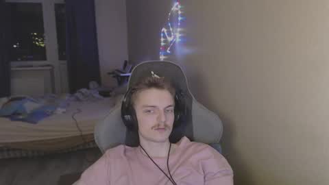 gasturfahe online show from March 6, 2025, 8:16 pm