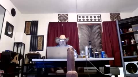 Snapshot of gatewaylaptop2019 chatting on November 9, 2025, 5:55 pm gatewaylaptop2019 online show from November 9, 2025, 5:55 pm