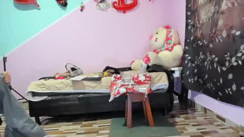 Diana online show from October 16, 2025, 12:06 pm