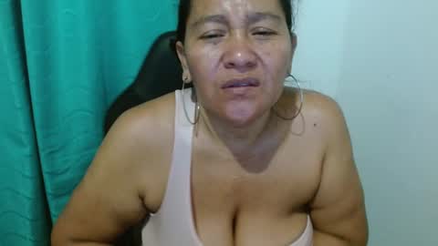 Snapshot of gatika_sexy chatting on February 19, 2025, 7:28 am katia online show from February 19, 2025, 7:28 am