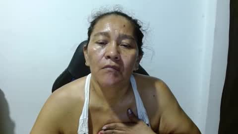 Snapshot of gatika_sexy chatting on October 5, 2025, 6:23 am katia online show from October 5, 2025, 6:23 am