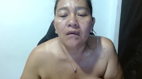 Snapshot of gatika_sexy chatting on November 6, 2025, 4:24 am katia online show from November 6, 2025, 4:24 am
