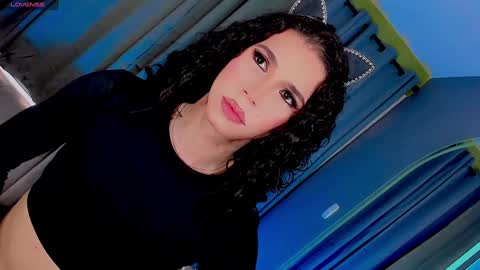 Vnecis Marn online show from January 3, 2025, 2:40 pm