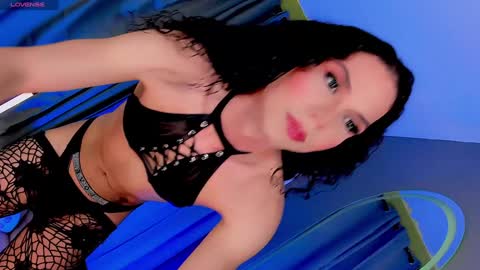 Vnecis Marn online show from February 1, 2025, 5:37 pm